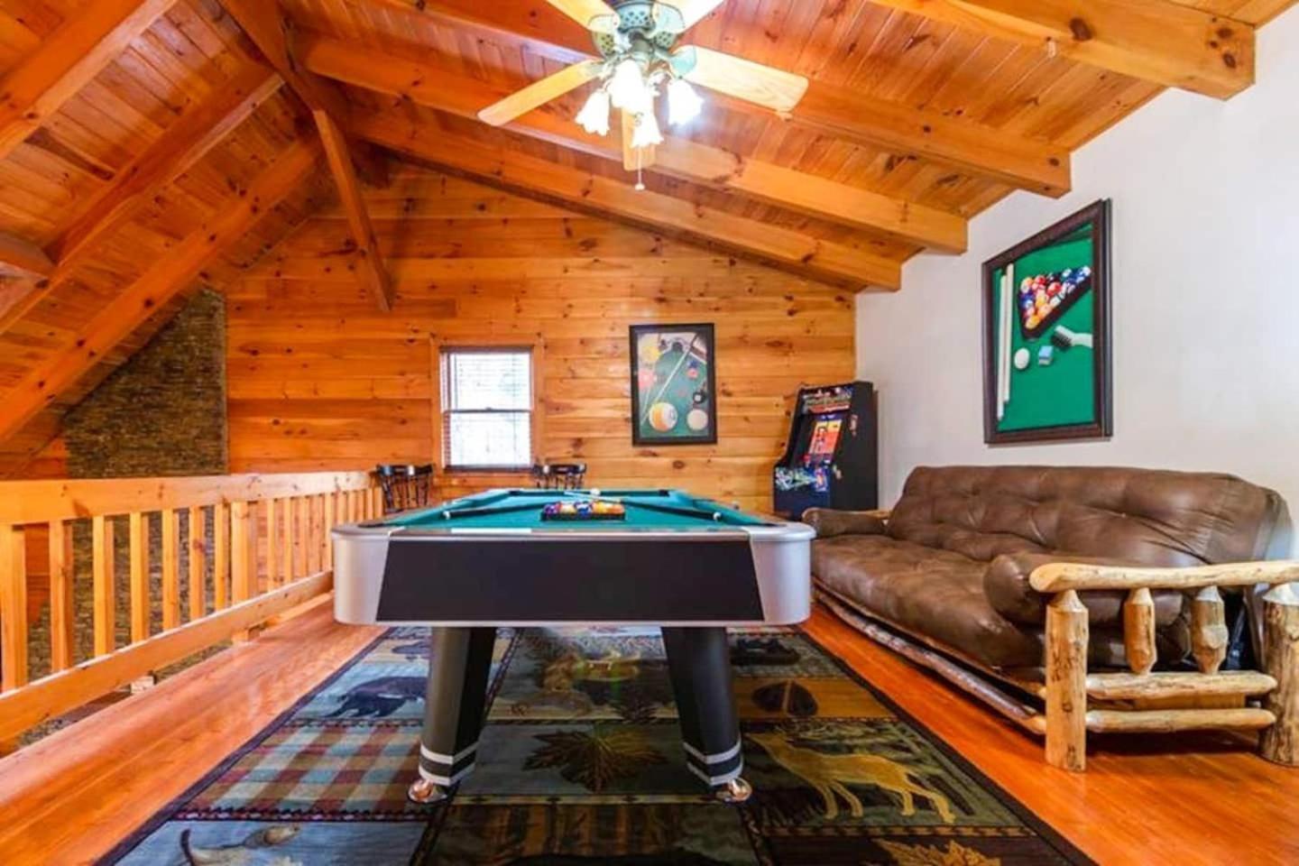 Pigeonforge Cabin Game Roomdog Friendlyhot Tub Pigeon Forge Eksteriør bilde