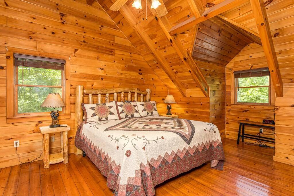 Pigeonforge Cabin Game Roomdog Friendlyhot Tub Pigeon Forge Eksteriør bilde