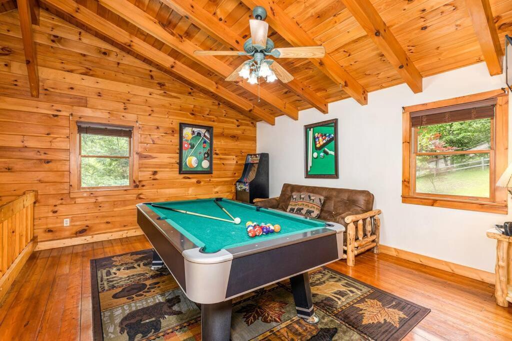 Pigeonforge Cabin Game Roomdog Friendlyhot Tub Pigeon Forge Eksteriør bilde
