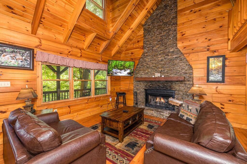 Pigeonforge Cabin Game Roomdog Friendlyhot Tub Pigeon Forge Eksteriør bilde